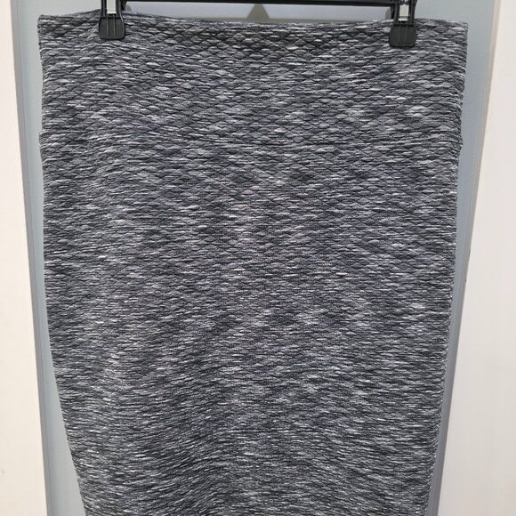 LuLaRoe Dresses & Skirts - LuLaRoe Cassie Pencil Skirt Size L Grey Black Stretch | Classic Workwear | Like